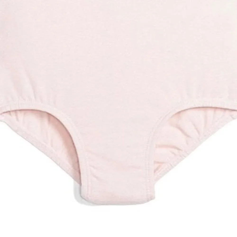 Danskin Childs L 12-14 Leotard Theatrical Pink Long Sleeve Scoop Neck Dance